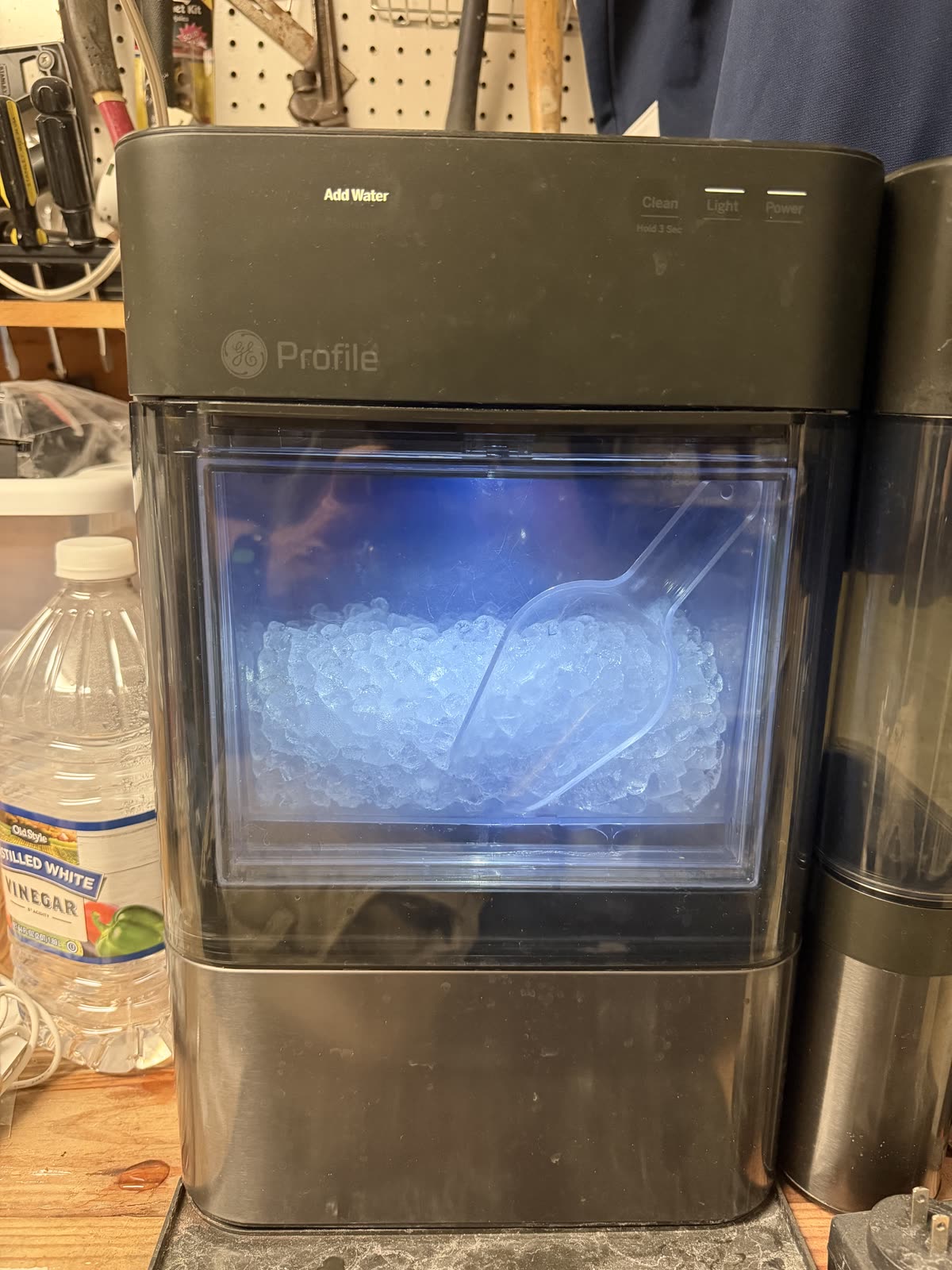 The Opal with a full bin of fresh nugget ice after the repairs